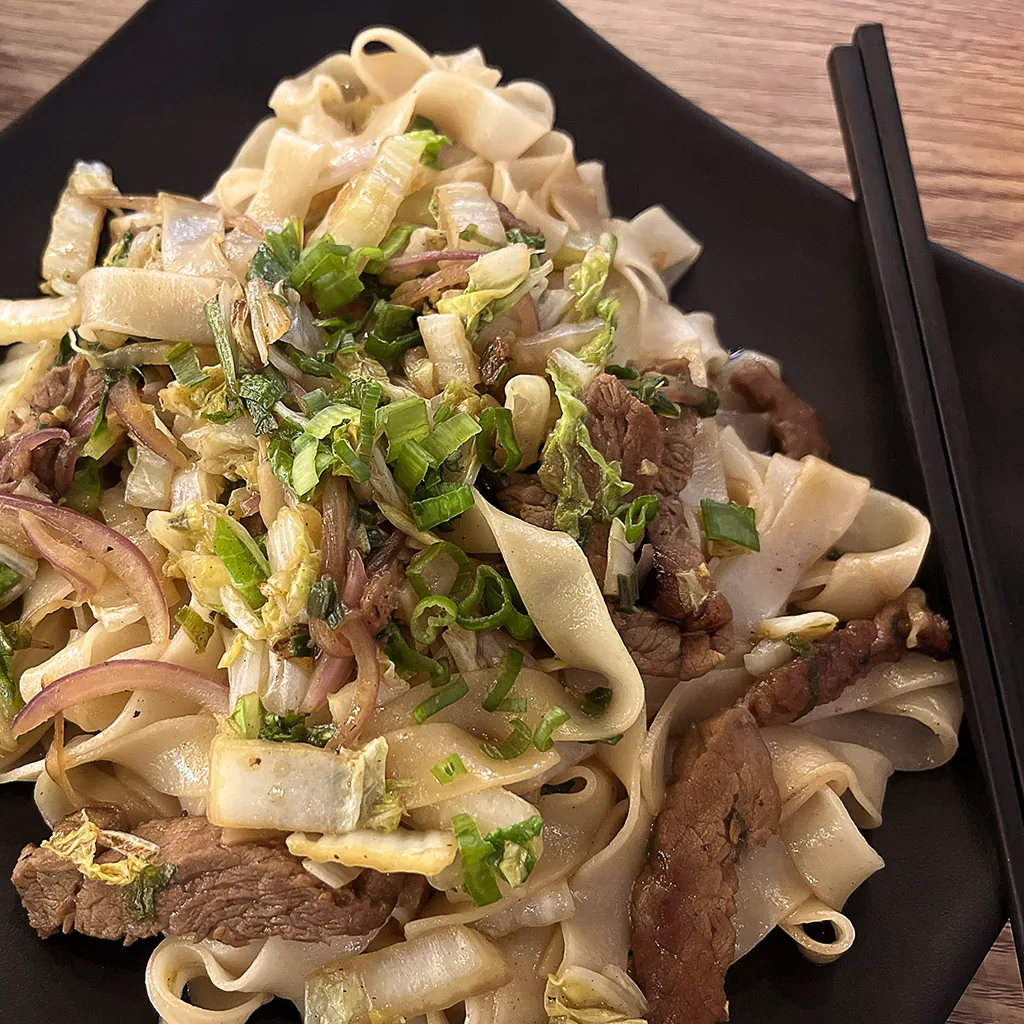 Sahofan salteado de Lily's Noodles